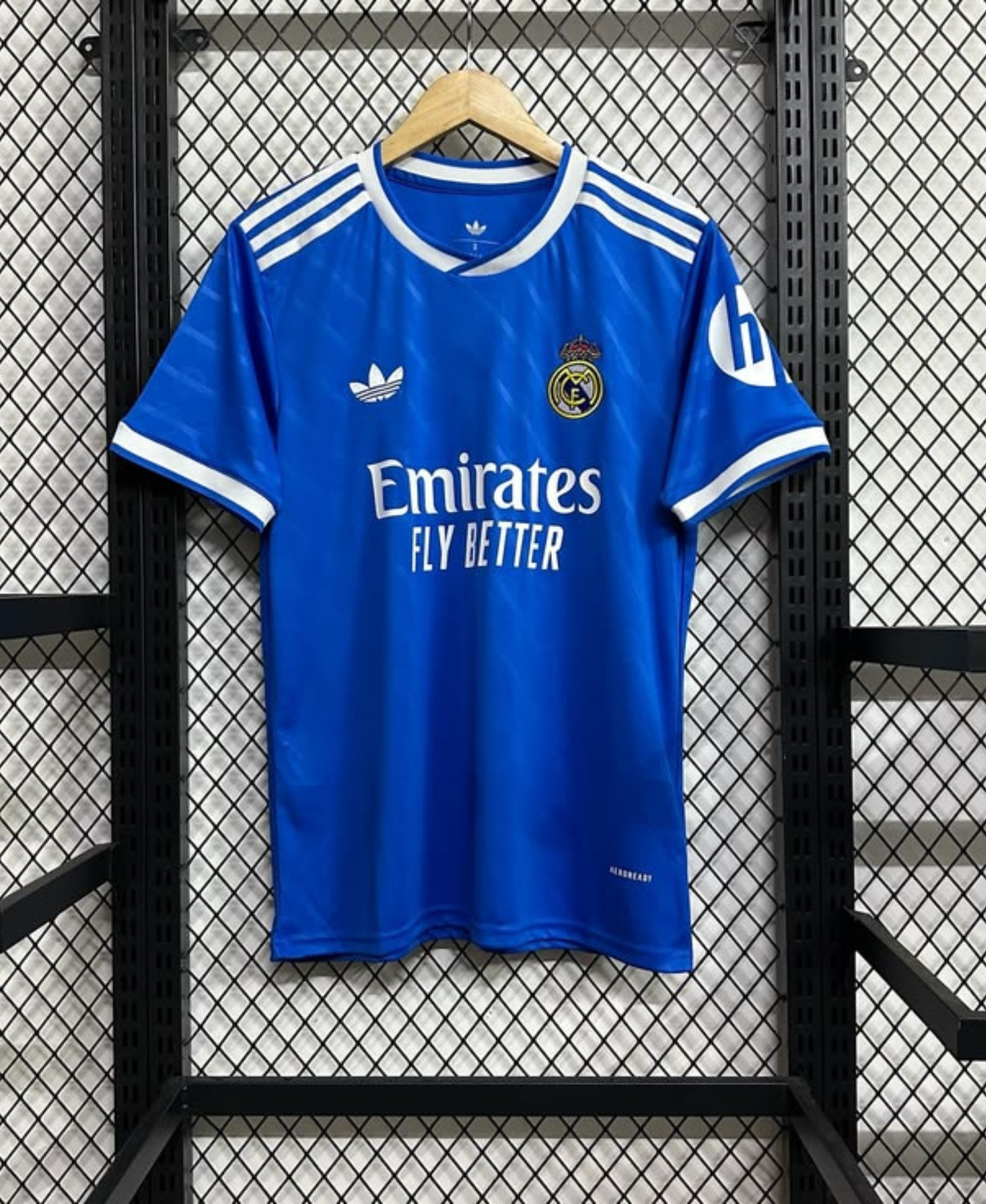 Tenue Real Madrid 2025-2026 Extérieur