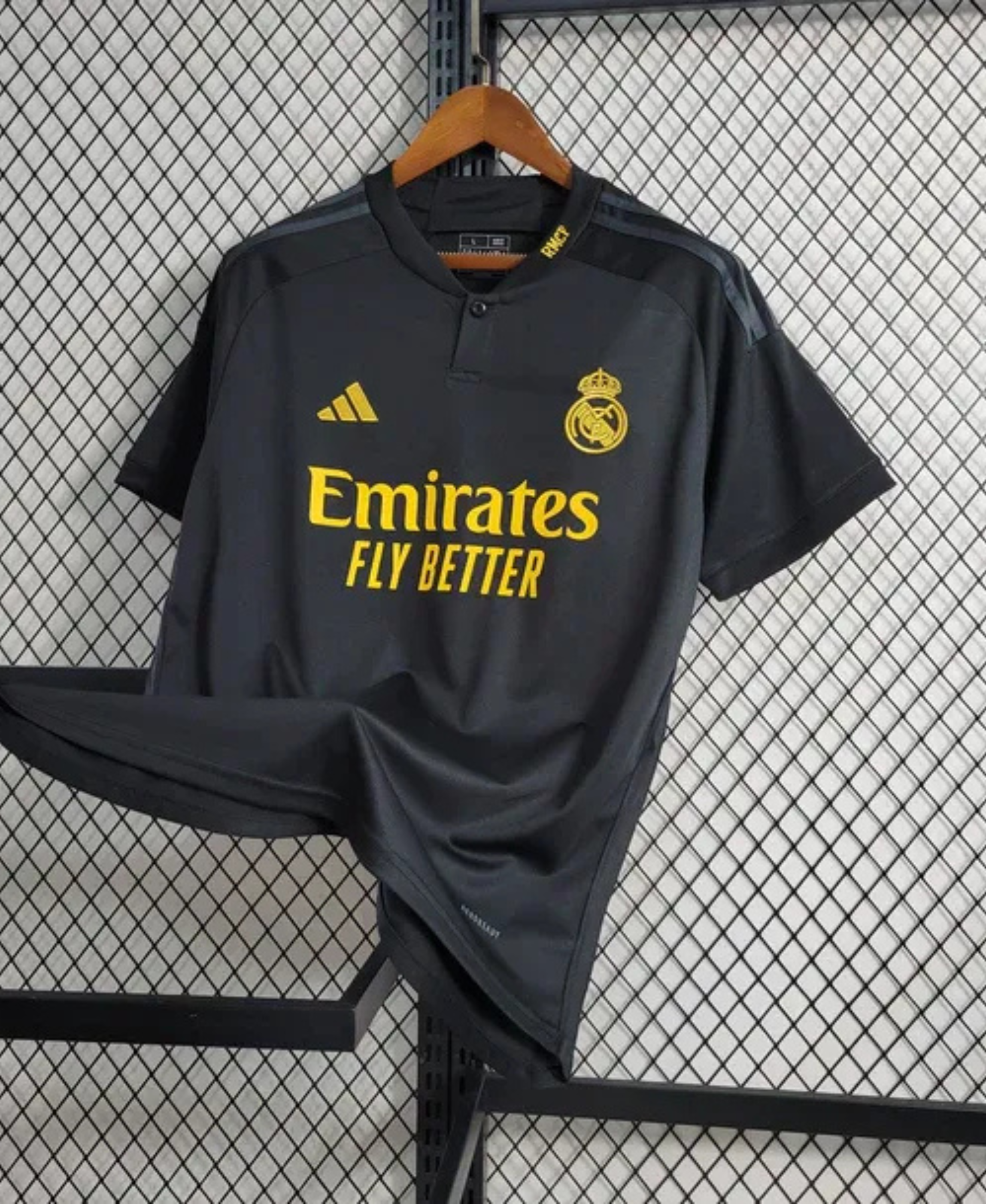 Tenue Real Madrid 2023-2024 Troisiéme