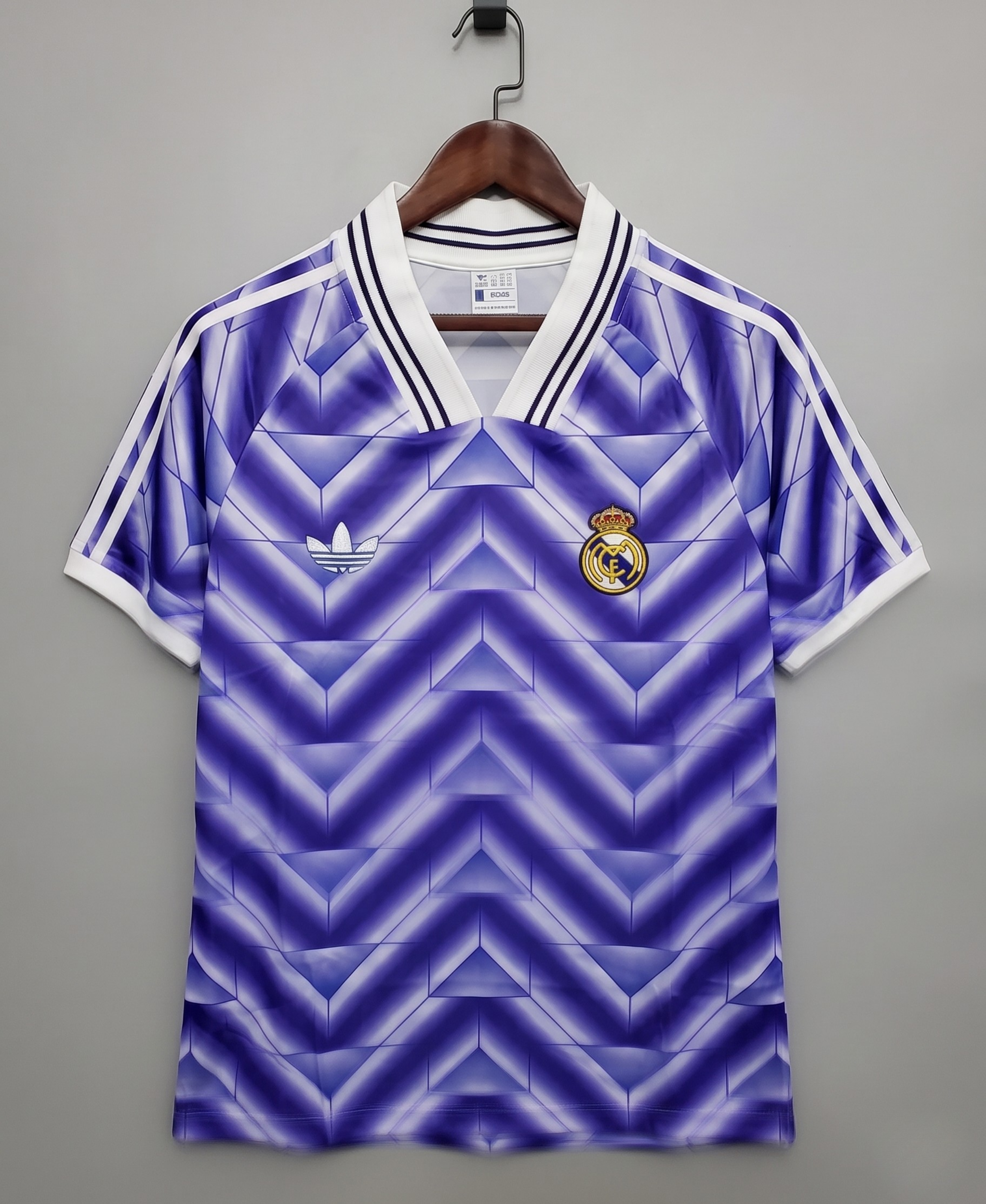 Tenue Real Madrid Classic