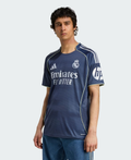 Tenue Real Madrid 2025-2026 Extérieur