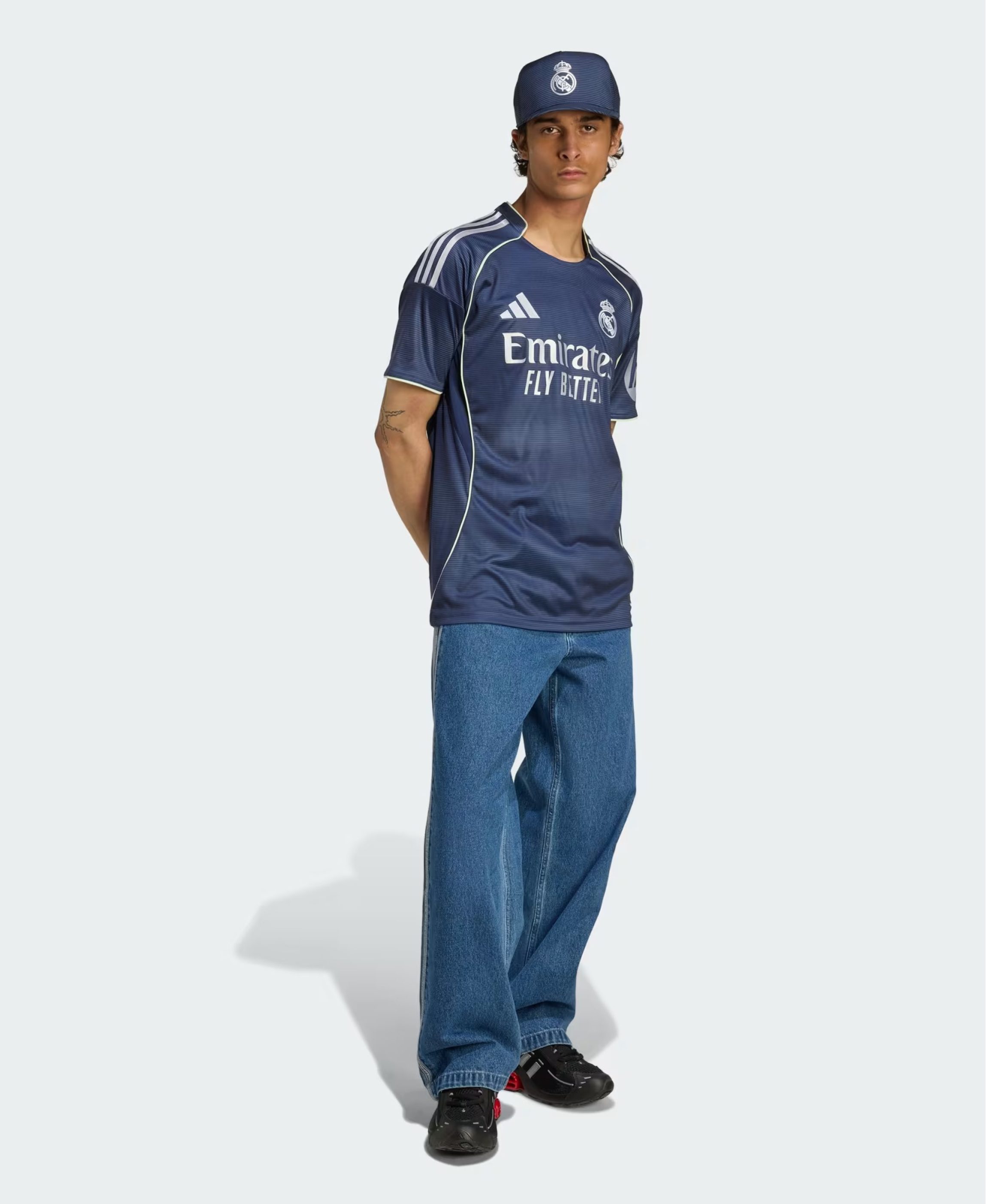Tenue Real Madrid 2025-2026 Extérieur