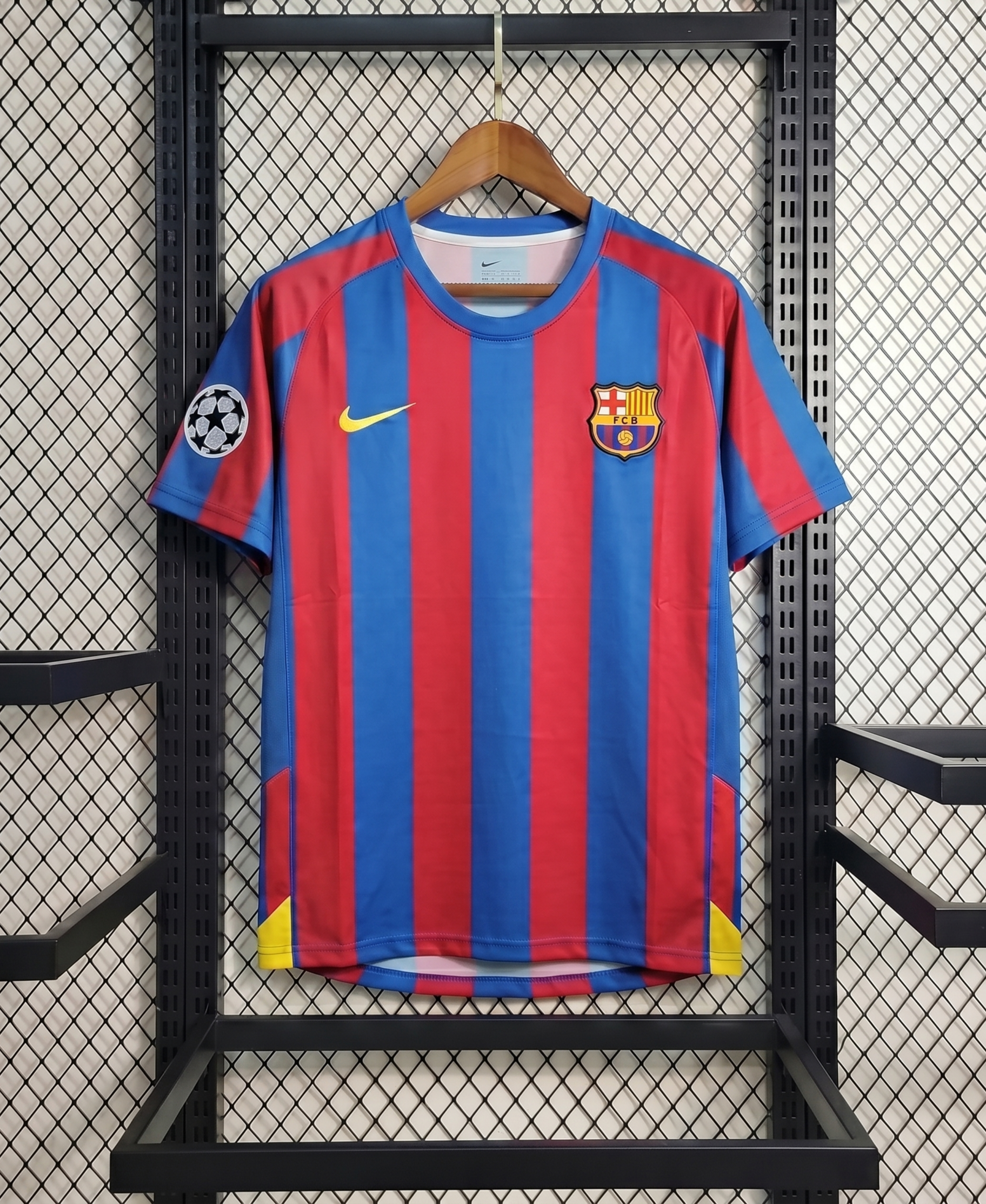 Tenue Fc Barcelona 2004-2005 Domicile